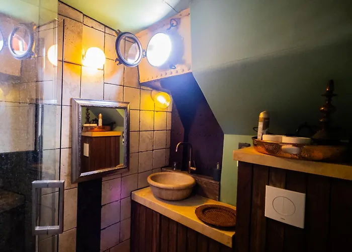 ベッド・アンド・ブレックファスト Boat 'opoe Sientje' 3*