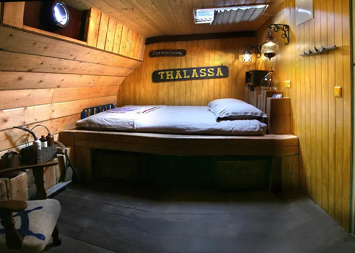 Boat 'opoe Sientje' ネイメーヘン