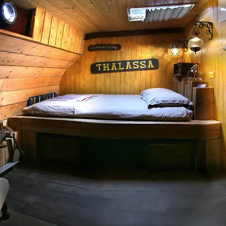 Boat 'opoe Sientje' Ναϊμέγκεν