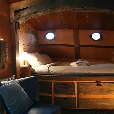 Boat 'opoe Sientje' 2* Ναϊμέγκεν